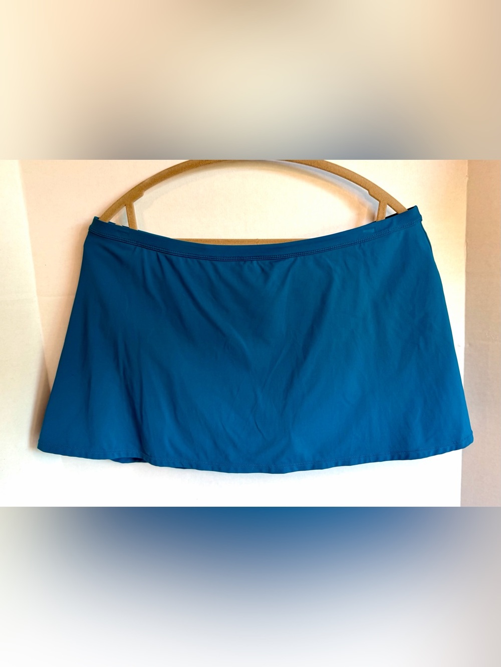 Dana Buchman Teal Elastic Waist Swim Skirt With a Built-In Brief Sz 16